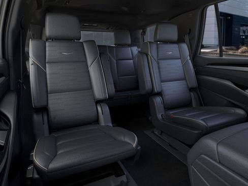 New 2026 Cadillac Escalade Luxury image 18