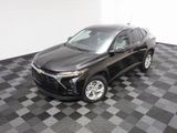 Used 2024 Chevrolet Trax LS w/ LS Convenience Package image 2