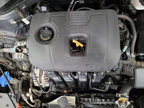 Used 2019 Hyundai Elantra SE FWD image 30