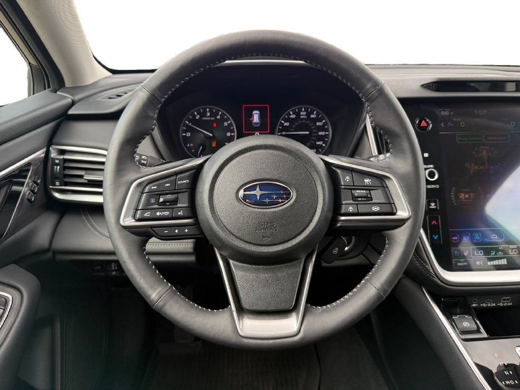 Used 2023 Subaru Outback Touring AWD/4WD image 12