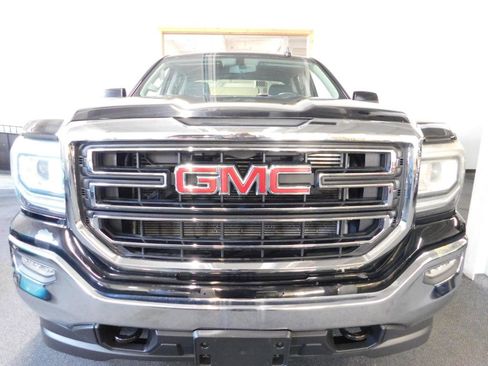 Used 2016 GMC Sierra 1500 SLE w/ SLE Value Package image 13