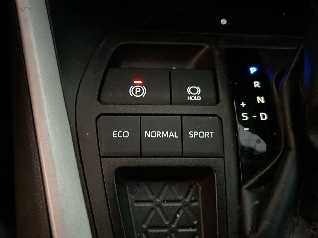 Used 2023 Toyota RAV4 XLE Premium FWD image 36