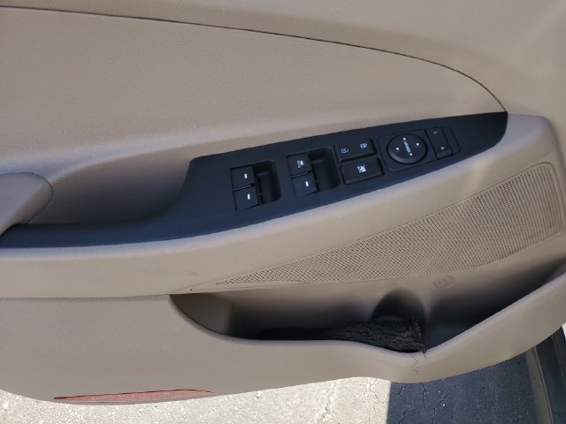 Used 2021 Hyundai Tucson Value FWD image 19