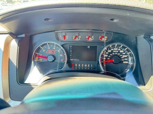 Used 2014 Ford F150 FX4 w/ Equipment Group 402A Luxury AWD/4WD image 15