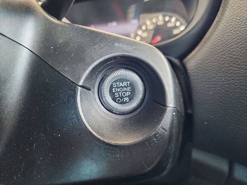 Used 2023 Jeep Renegade Trailhawk AWD/4WD image 27