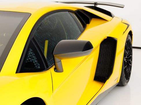 Used 2016 Lamborghini Aventador LP 750-4 Superveloce AWD/4WD image 69