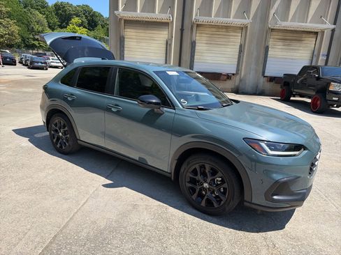 Certified 2025 Honda HR-V Sport image 14