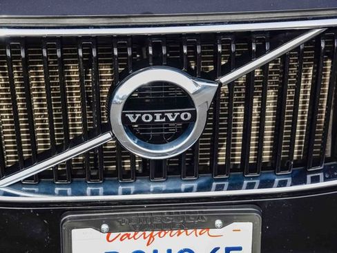 Used 2019 Volvo XC90 T6 Momentum image 13