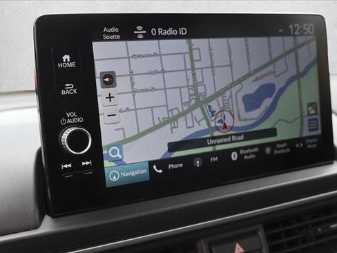 Used 2025 Honda Pilot Elite image 18