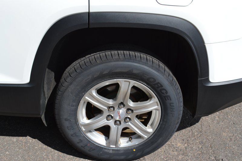 Used 2019 GMC Acadia SLE AWD/4WD image 39