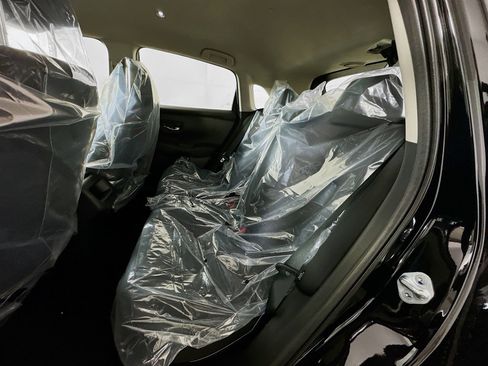 Used 2024 Honda HR-V LX image 11