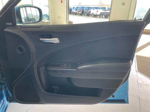 Used 2015 Dodge Charger R/T w/ Plus Group image 26