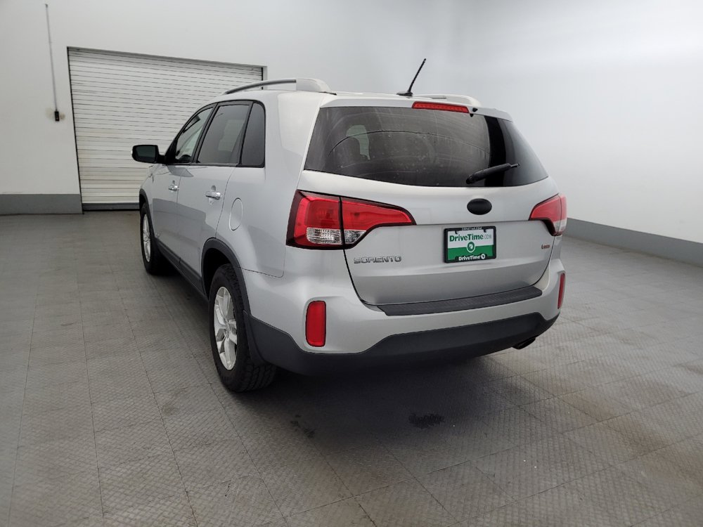 Used 2015 Kia Sorento LX AWD/4WD image 6