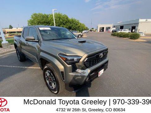 Certified 2025 Toyota Tacoma TRD Sport AWD/4WD image 3