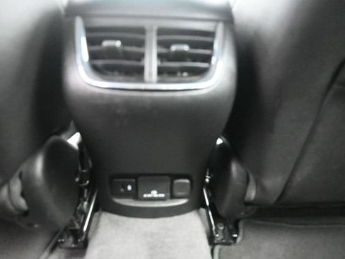 Used 2024 Chevrolet Malibu LT FWD image 26