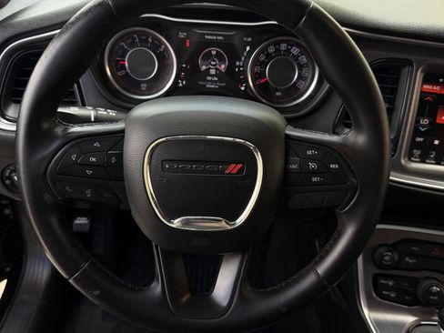 Used 2015 Dodge Challenger R/T w/ Quick Order Package 28B R/T RWD image 13