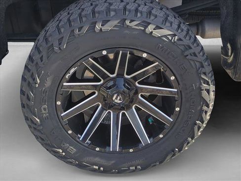 Used 2022 Chevrolet Silverado 1500 RST image 12