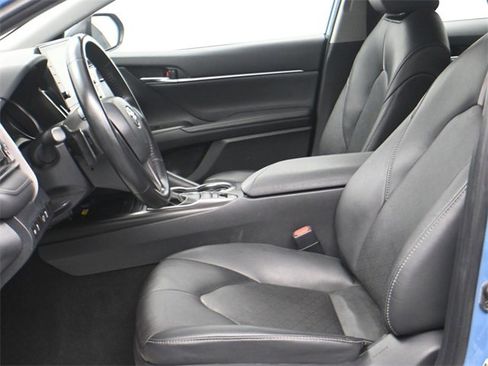 Used 2024 Toyota Camry XSE image 10