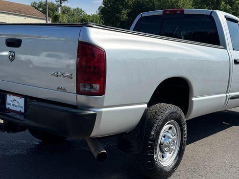 Used 2005 Dodge Ram 3500 Truck SLT w/ Quad Cab Big Horn Value Group image 5