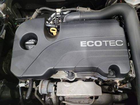 Used 2018 Chevrolet Equinox LT AWD/4WD image 30