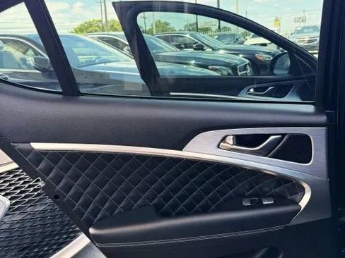 Used 2021 Genesis G70 3.3T w/ Sport Package RWD image 22
