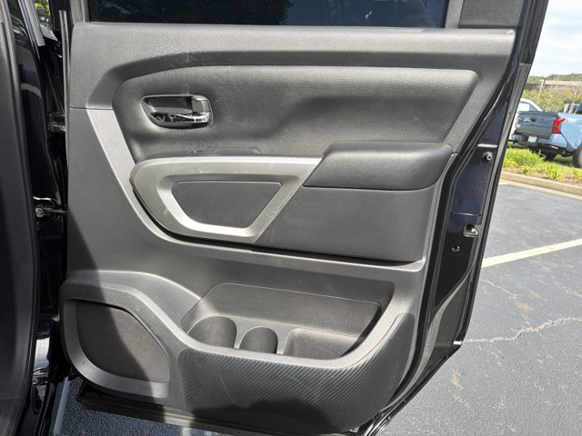 Used 2021 Nissan Titan SV w/ SV Convenience Package AWD/4WD image 16