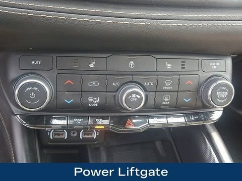 Used 2022 Dodge Durango GT AWD/4WD image 20