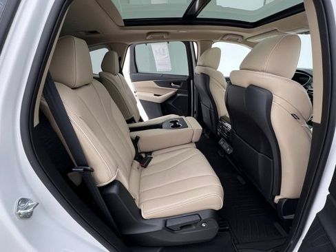 Used 2023 Acura MDX SH-AWD w/ Advance Package image 15