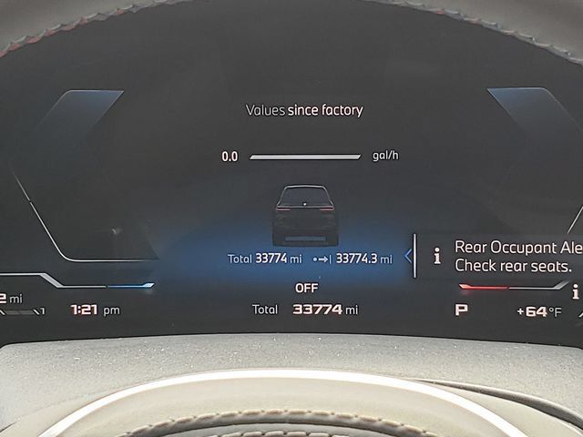 Used 2025 BMW X7 M60i AWD/4WD image 21
