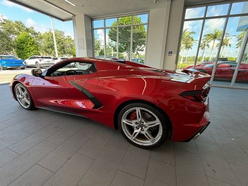 Used 2021 Chevrolet Corvette Stingray Preferred Conv w/ Z51 Performance Package RWD image 8