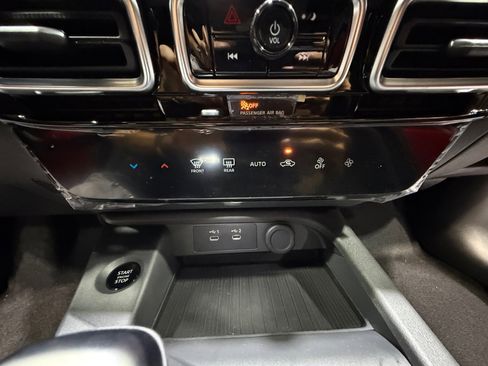 New 2026 Nissan Sentra SV image 12