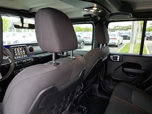 Used 2023 Jeep Gladiator Mojave w/ Trailer Tow Package image 25