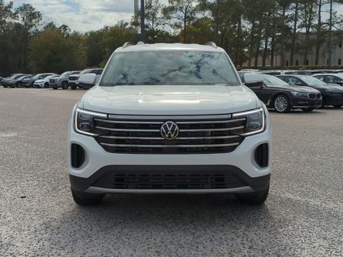 New 2026 Volkswagen Atlas SE image 10