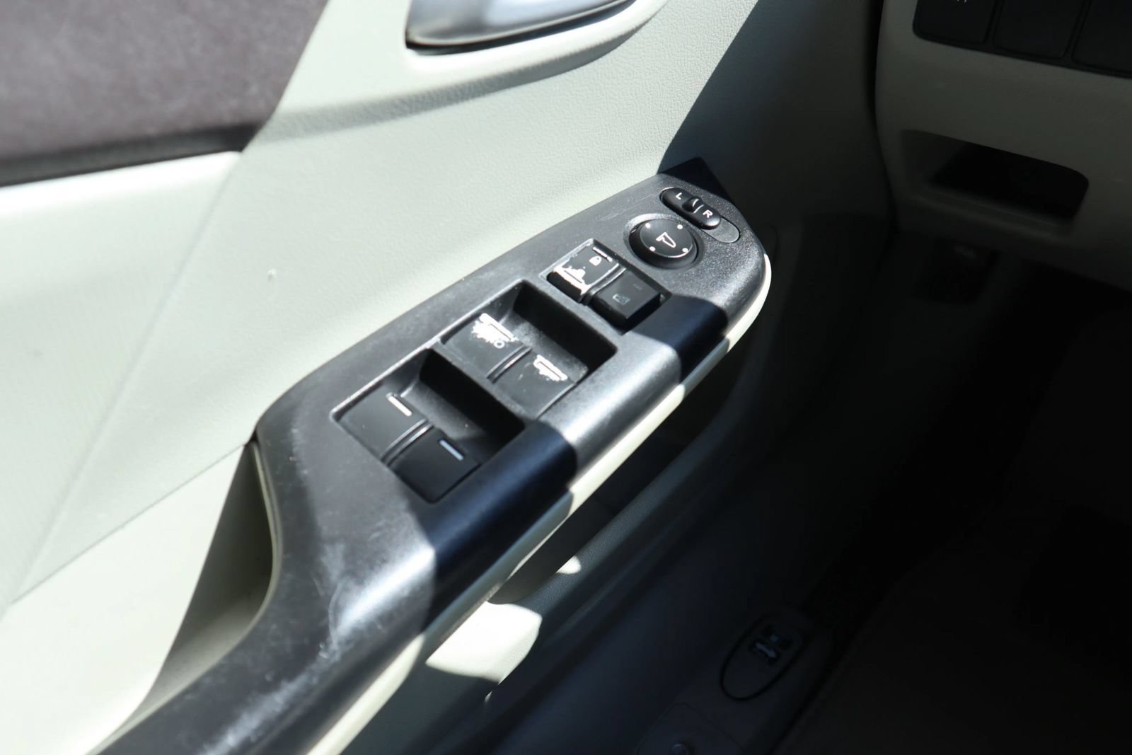 Used 2012 Honda Civic EX image 25