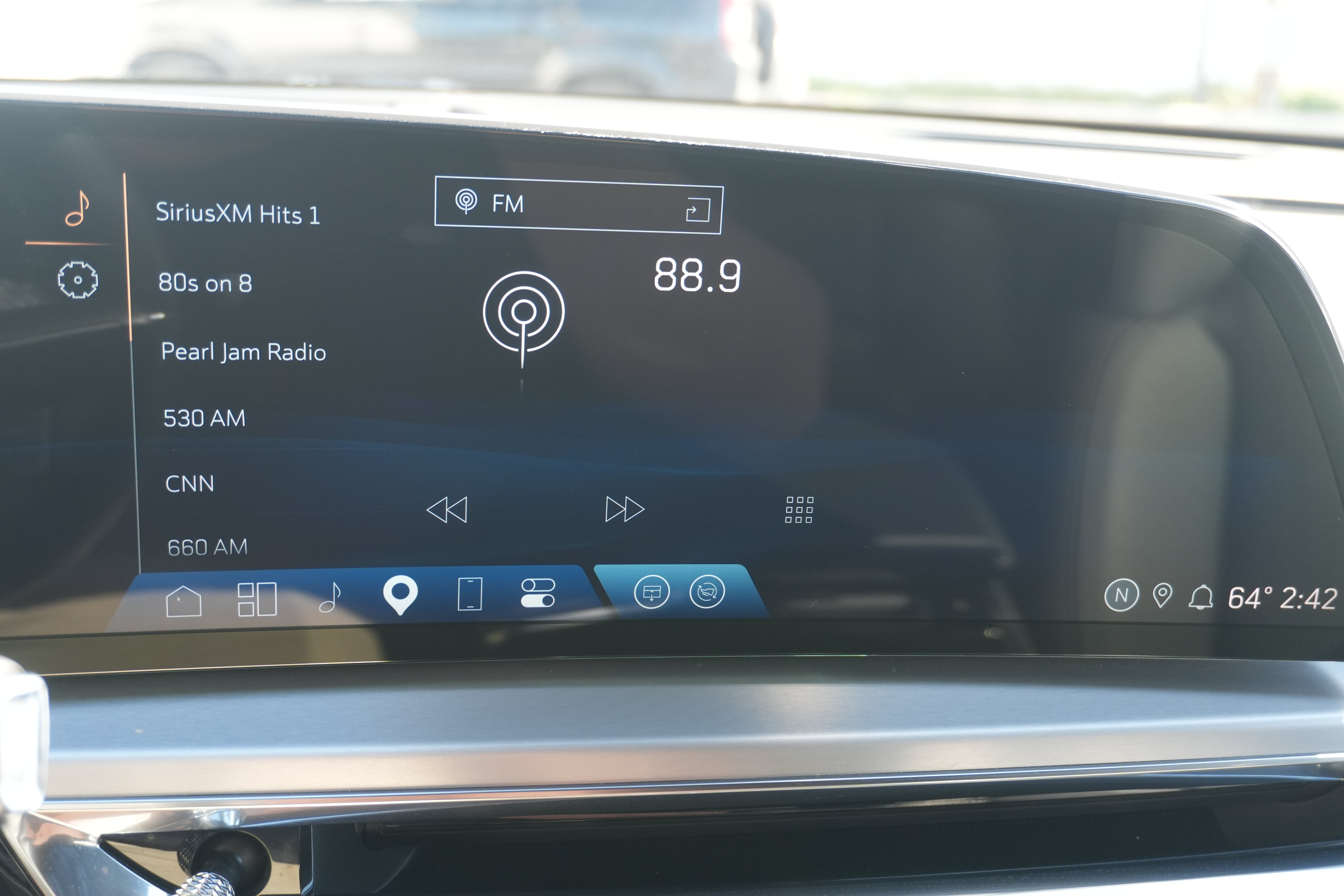 Used 2024 Cadillac Lyriq Sport w/ LPO, Floor Liner Package AWD/4WD image 38