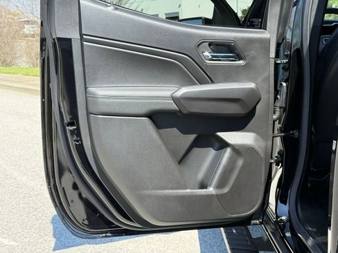 New 2026 GMC Canyon Elevation w/ Convenience Package image 21