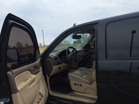 Used 2012 Chevrolet Silverado 2500 LTZ w/ LTZ Plus Package AWD/4WD image 4