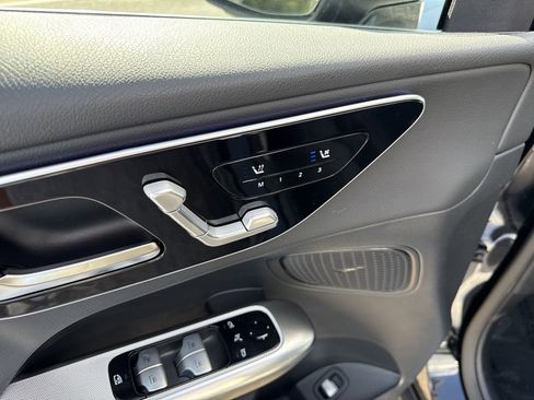 New 2026 Mercedes-Benz GLC 300 image 11