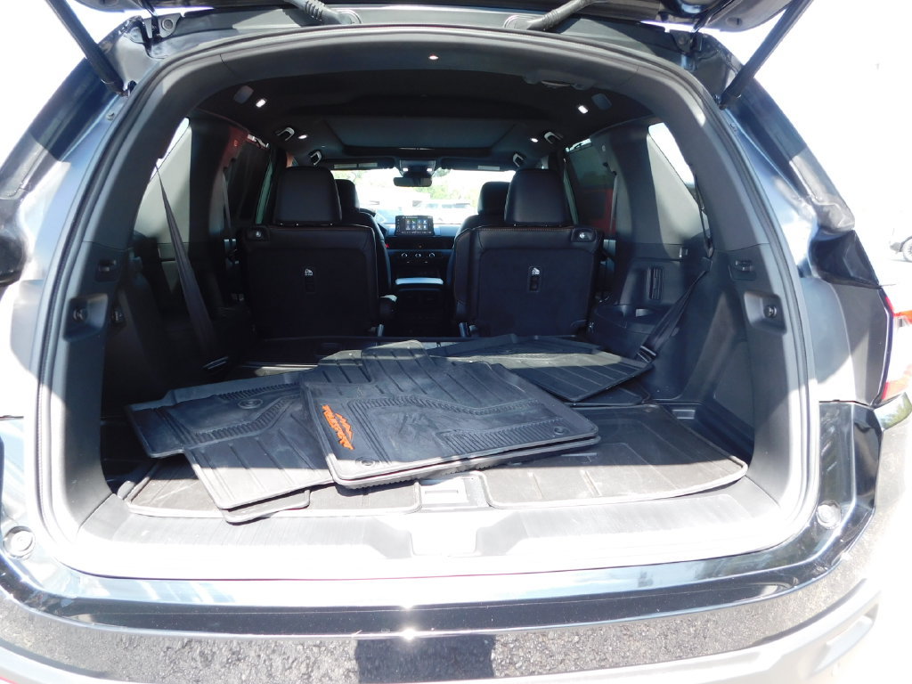 Used 2025 Honda Pilot TrailSport image 28
