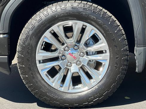 Used 2026 GMC Sierra 1500 Denali w/ Technology Package AWD/4WD image 45