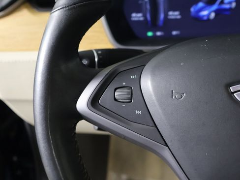 Used 2019 Tesla Model S 100D image 37