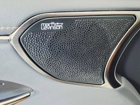 Used 2022 Lexus ES 350 Ultra Luxury w/ Accessory Package 2 image 16