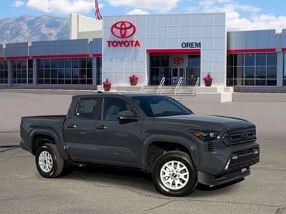 New 2026 Toyota Tacoma SR5