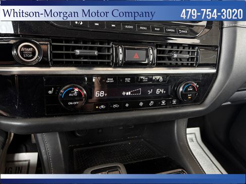 Used 2023 Nissan Pathfinder SL FWD image 27