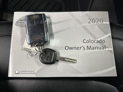 Used 2020 Chevrolet Colorado ZR2 w/ ZR2 Dusk Special Edition image 37