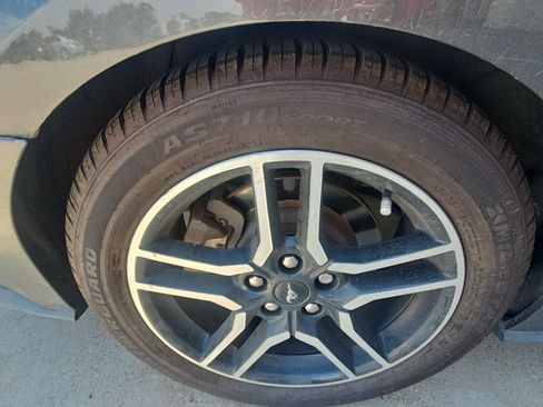 Used 2016 Ford Mustang Premium RWD image 13