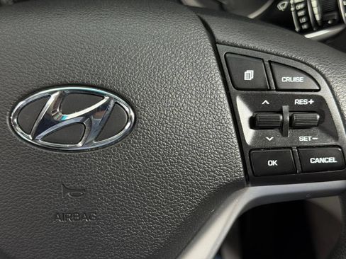 Used 2019 Hyundai Tucson Value FWD image 28