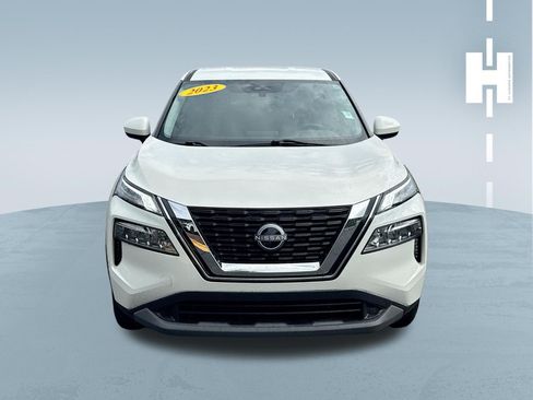Used 2023 Nissan Rogue SV FWD image 2