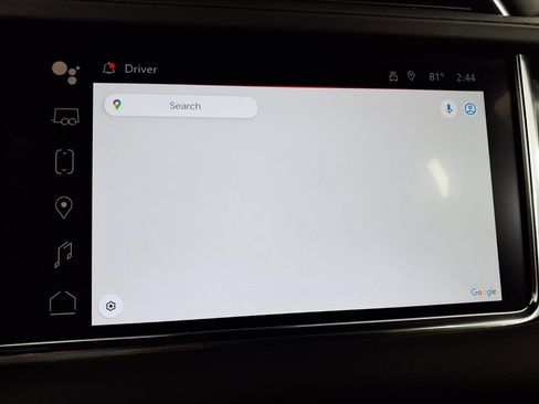 Used 2024 GMC Yukon XL Denali w/ Denali Reserve Package image 11