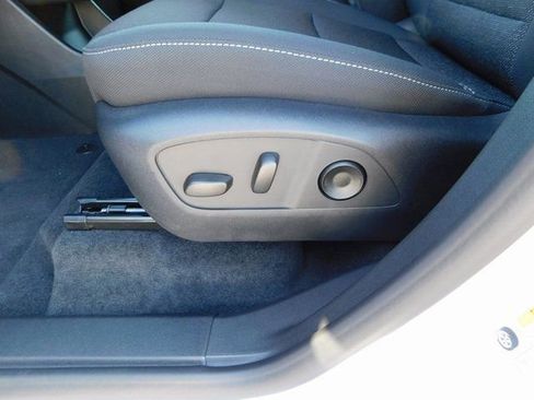 New 2026 Chevrolet Traverse LT w/ LPO, Floor Liner Package image 13